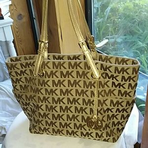 Authentic Michael Kors Tote Purse